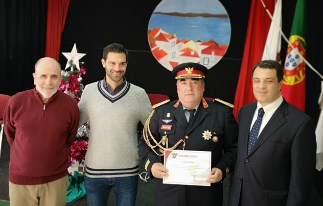 Comandante dos Bombeiros de Santo André recebeu o Crachá de Ouro da Liga de Bombeiros Portugueses