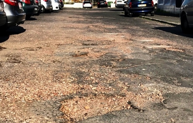 Junta exige ao Governo obras no Centro de Saúde de Vila Nova de Santo André e repavimentação urgente do estacionamento