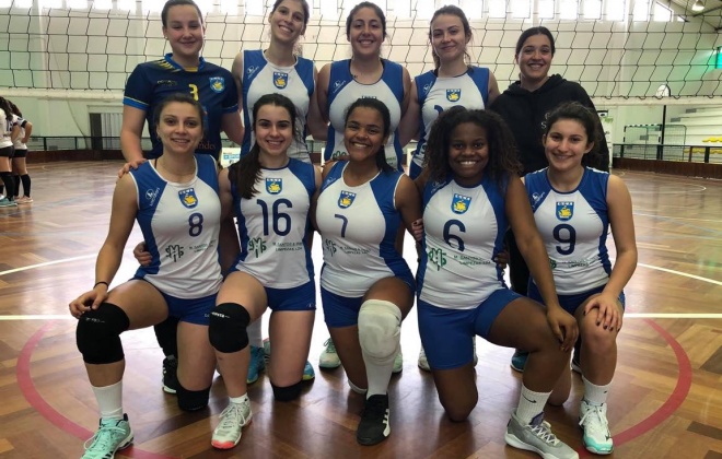 Equipa sénior do Ginásio Clube de Sines sagrou-se campeão regional de Voleibol
