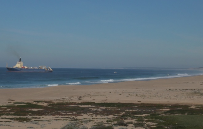 EllaLink prepara ancoragem do cabo submarino na Praia da Costa do Norte