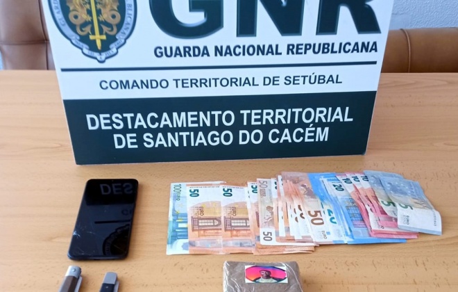 GNR deteve dois homens por tráfico de droga em Sines e Grândola