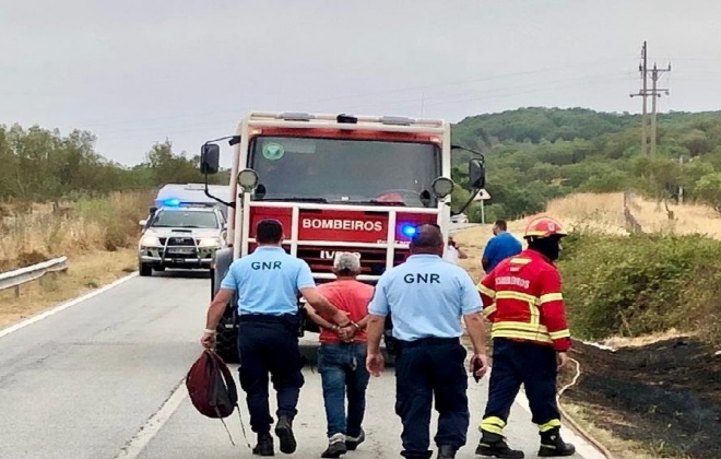 GNR deteve um homem em Montemor-o-Novo por incêndio florestal
