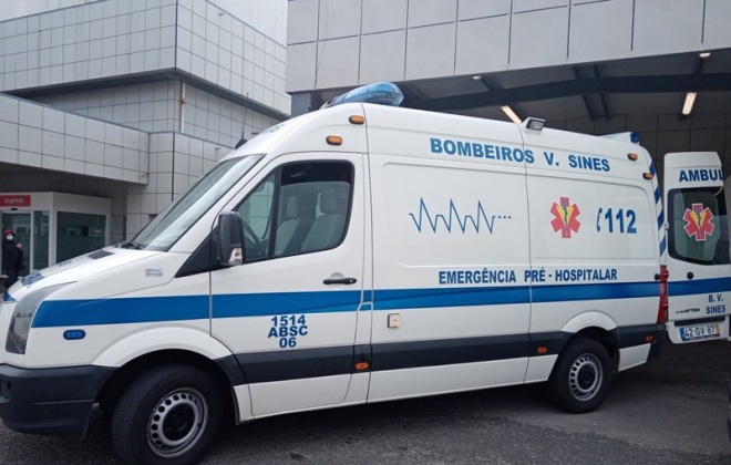 Colisão provoca três feridos em Porto Covo, Sines