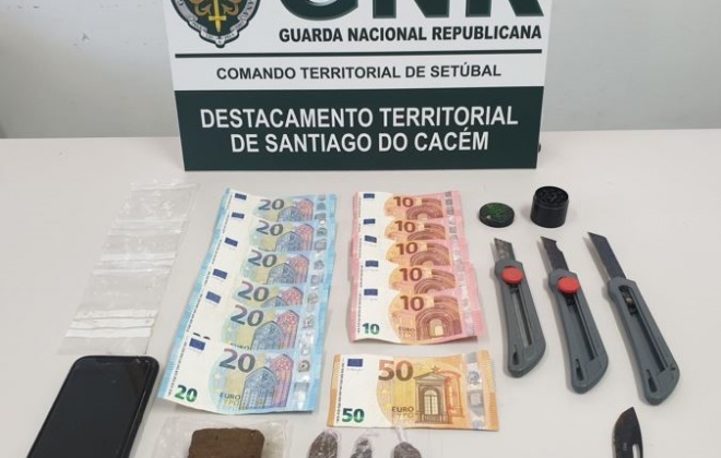 GNR deteve um homem de 19 anos em Santo André por tráfico de droga