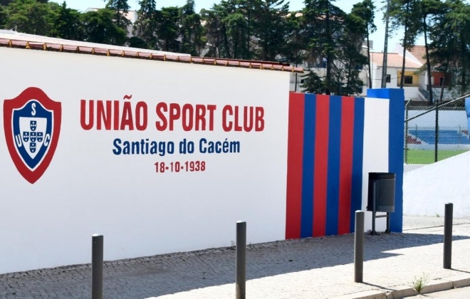 Direção do União de Santiago do Cacém proíbe treinador de prestar declarações
