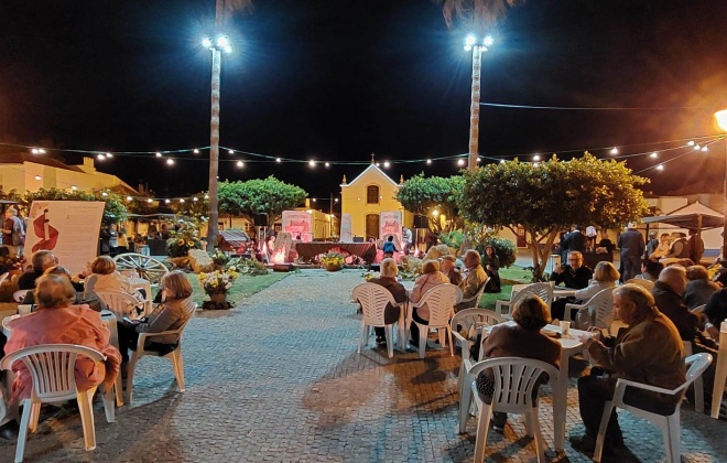 Dezenas de pessoas comemoraram o São Martinho em Porto Covo