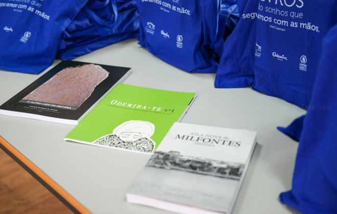 Município de Odemira oferece livros a alunos do Ensino Secundário
