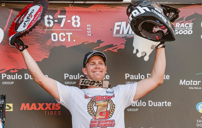 Steve Holcombe conquistou o título de EnduroGP em Santiago do Cacém