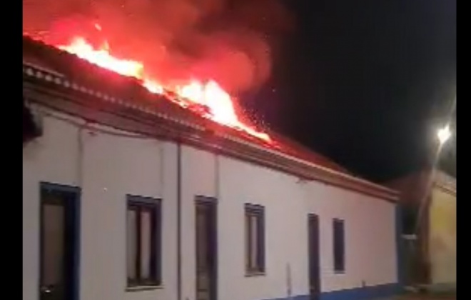 Incêndio deixou idosa desalojada em Sines