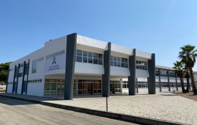 Vila Nova de Santo André recebe seminário “50 Anos de Políticas de Emprego e  Formação Profissional”