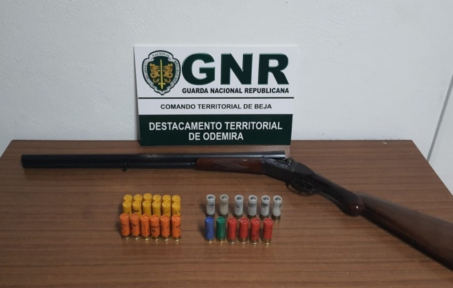 GNR apreendeu arma de fogo em contexto de violência doméstica em Colos