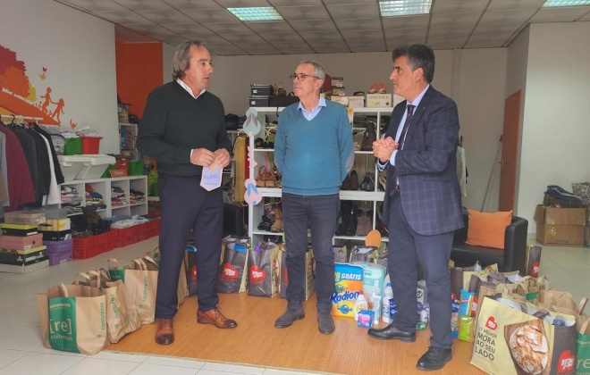 Famílias carenciadas de Sines receberam cabazes de produtos de higiene e alimentares