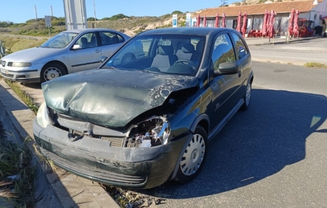 Colisão provoca um ferido ligeiro em São Torpes, Sines