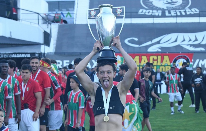 Filipe Ribeiro sagrou-se campeão distrital de Lisboa ao serviço do Estrela da Amadora ‘B’