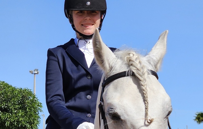 Cavaleira Diana Cruz conquistou o 1° lugar do Pódio em Estói