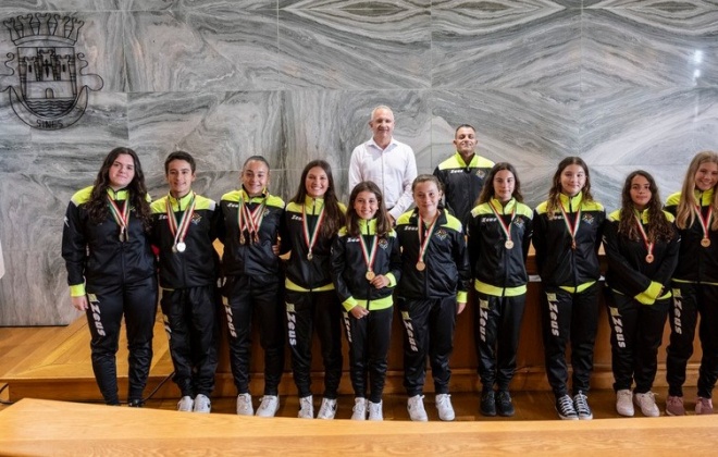 Atletas da Academia de Ginástica de Sines recebidos na Câmara Municipal de Sines