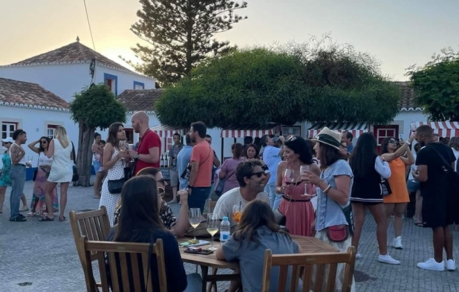 Festa do Vinho realiza-se nesta tarde de sábado em Porto Covo