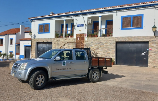 Junta de Freguesia de São Luís adquiriu uma viatura 4x4 de 5 lugares