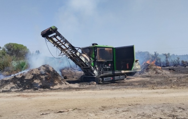 Está dominado o incêndio que deflagrou esta tarde no Paiol em Sines