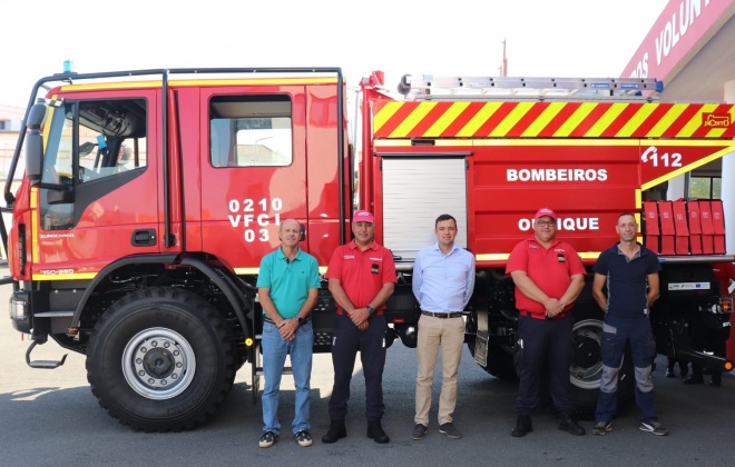 Bombeiros de Ourique receberam viatura de combate a incêndios no âmbito do Plano de Recuperação e Resiliência