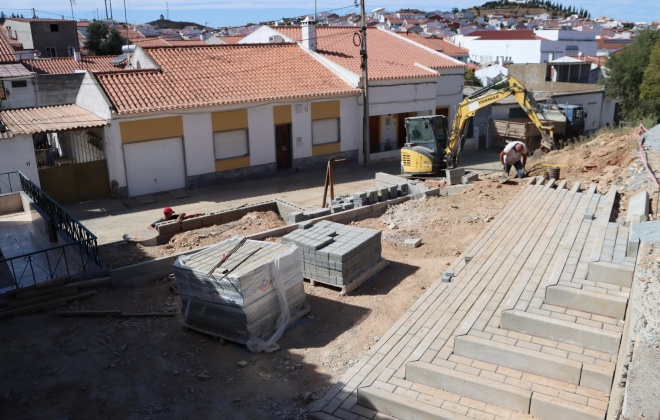 Câmara de Aljustrel já iniciou a obra de requalificação da zona do Talude da Avenida de Algares e da Rua de Lisboa