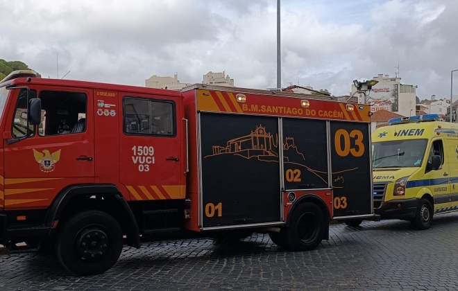 Despiste provoca dois feridos na EN 120 no concelho de Santiago do Cacém