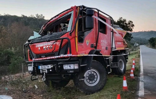 Morreu um dos bombeiros feridos no acidente em Odemira