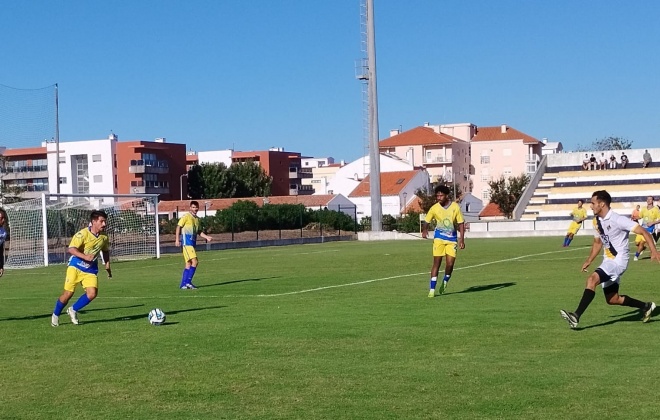 Vasco da Gama recebe o Amora B neste domingo às 15h30