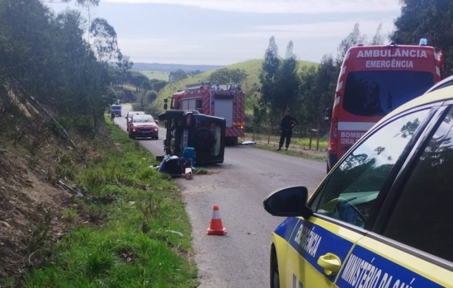 Despiste provoca um ferido na EM 1116 no concelho de Sines