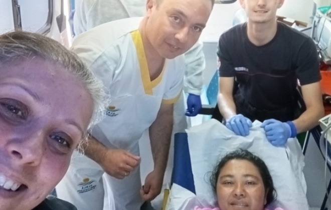 Bebé nasce em ambulância dos bombeiros de Alvalade