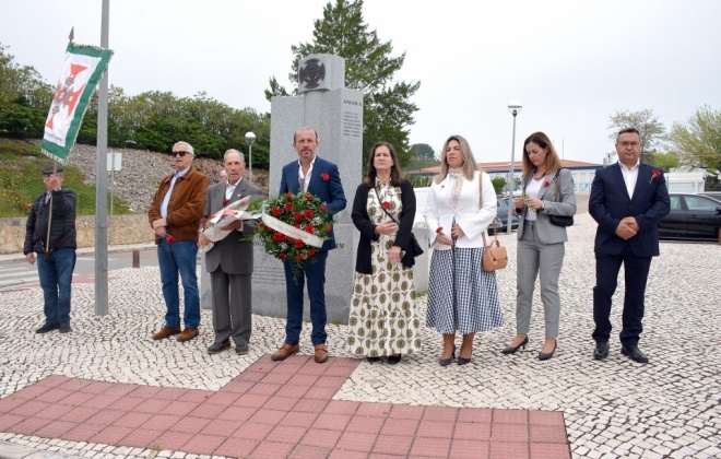 Município de Santiago do Cacém homenageou antigos combatentes