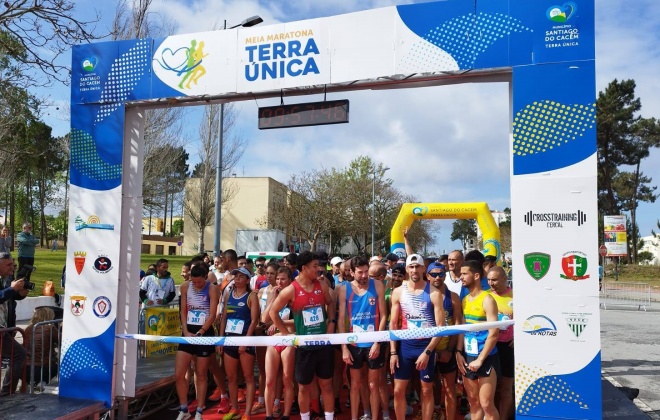 Carlos Papacinza e Emília Pisoeiro venceram a Meia Maratona Terra Única em Vila Nova de Santo André