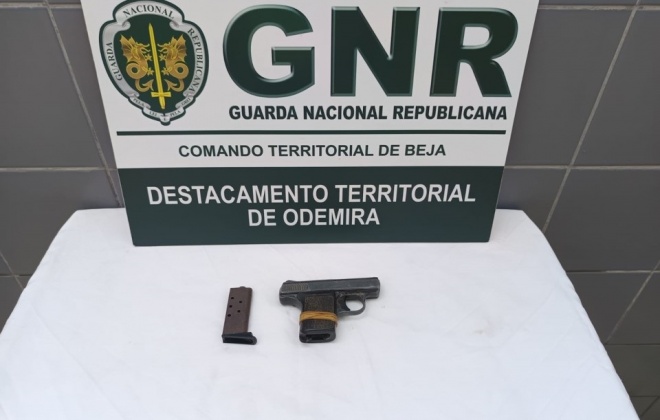 GNR deteve um homem em Odemira por posse de arma proibida