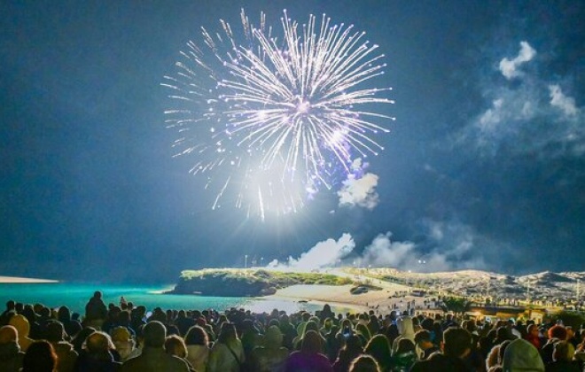 Alentejo Litoral recebe 2026 com festas no espaço público em Alcácer do Sal, Sines, Porto Covo, Vila Nova de Milfontes e Zambujeira do Mar