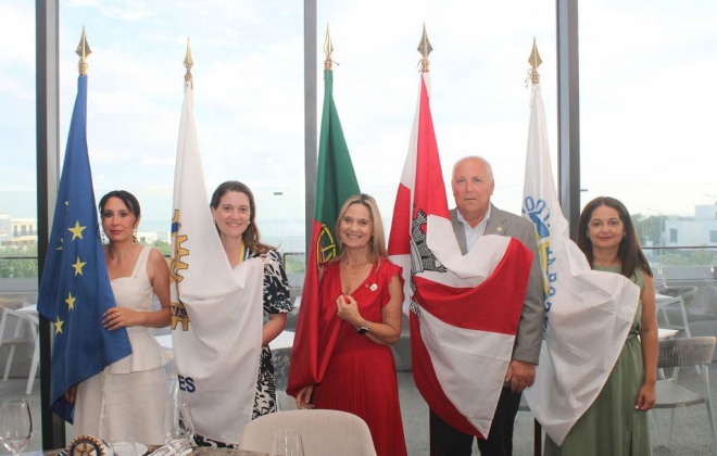 Celeste Rodrigues assume presidência do Rotary Club de Sines