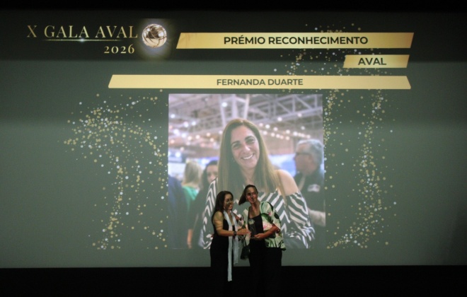 Fernanda Duarte foi homenageada pela Associação de Voleibol do Alentejo e Algarve